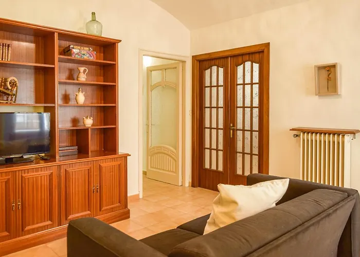 Can Janot Casa Con Jardin Cerca Del Lago
