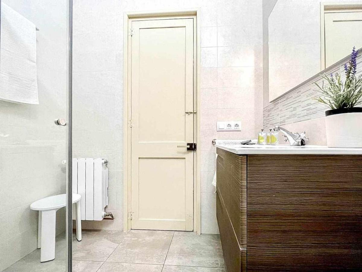 Janot Casa Con Jardin Cerca Del Holiday home *