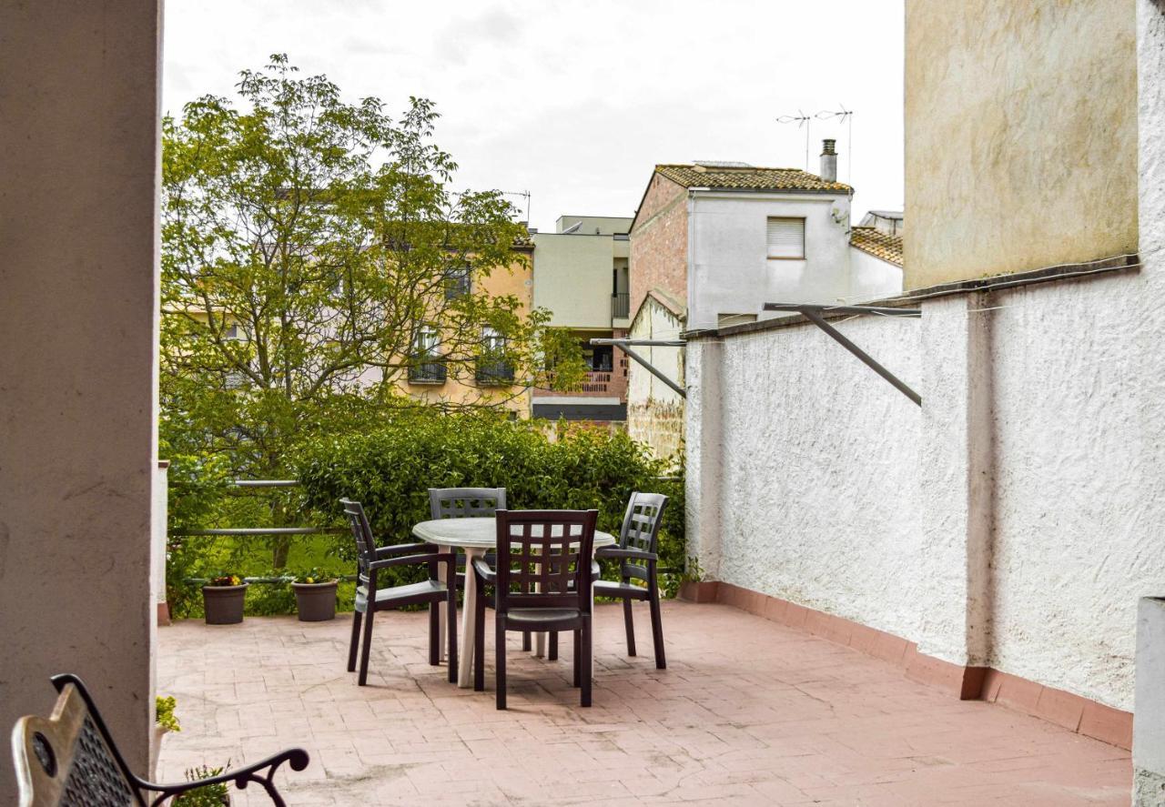 Holiday home Janot Casa Con Jardin Cerca Del Banyoles
