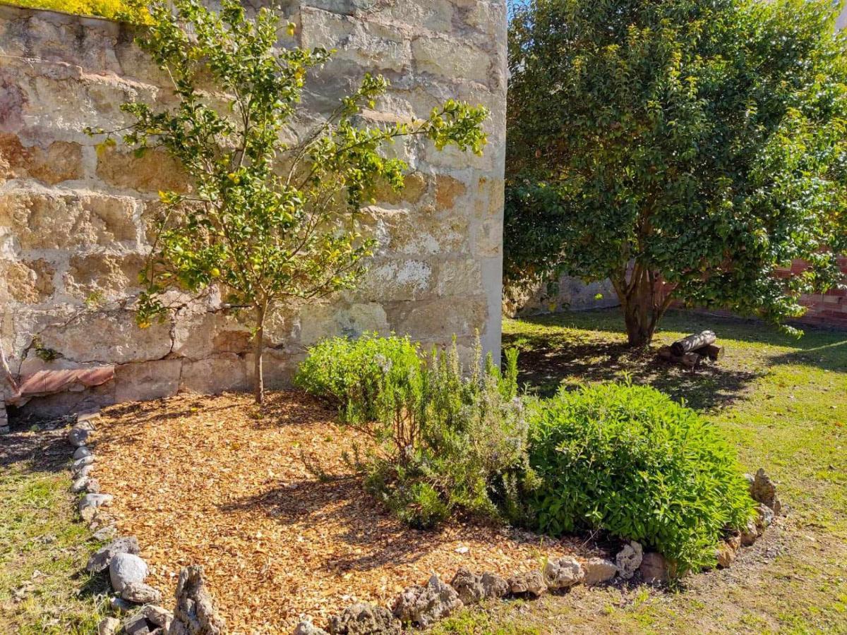 Janot Casa Con Jardin Cerca Del Holiday home Banyoles