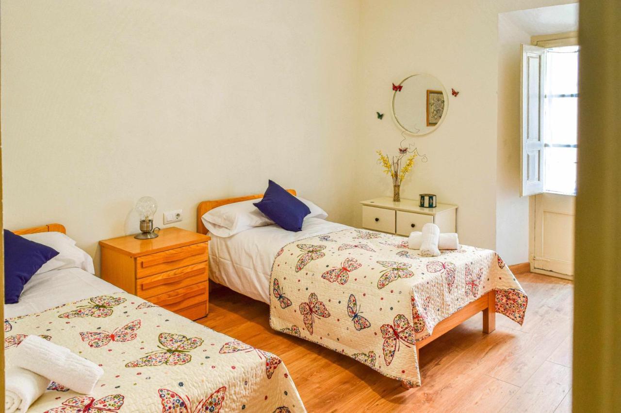 Janot Casa Con Jardin Cerca Del